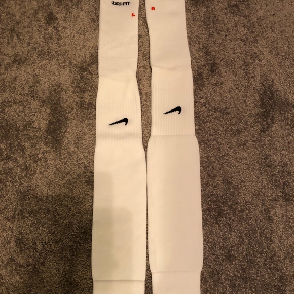 NWOT Nike White Soccer Socks (XL) - Picture 3 of 5